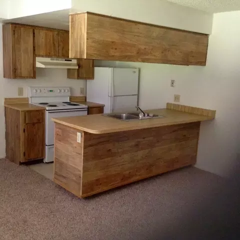 Yuma Gardens Apartments, Yuma, AZ 85364 photo 7