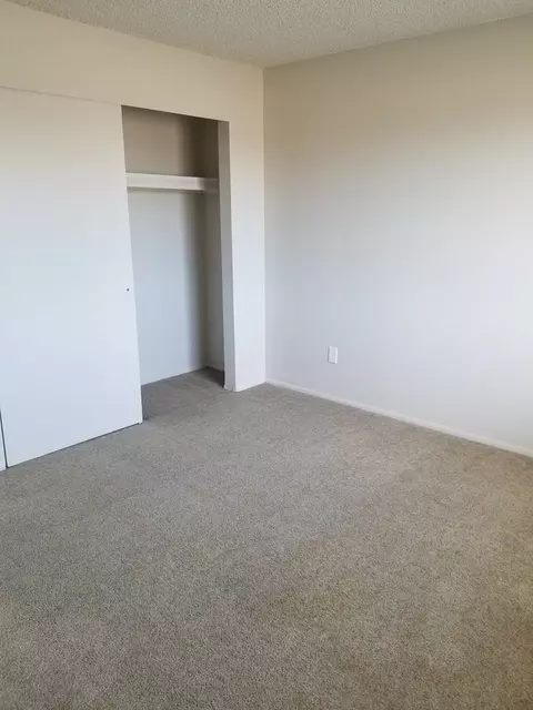Yuma Gardens Apartments, Yuma, AZ 85364 photo 5