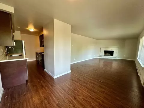 2517 Thorndyke Ave W, Seattle, WA 98199