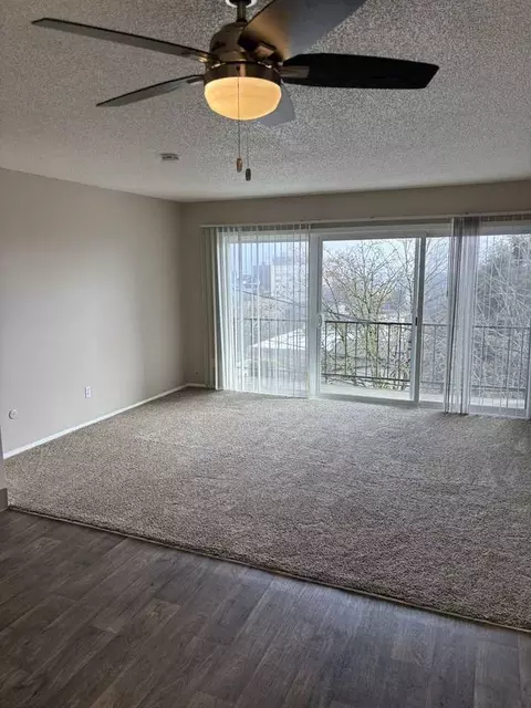 3223 SW 11th Ave, Portland, OR 97239