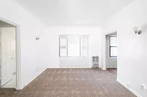 304 W Ivy St, San Diego, CA 92101