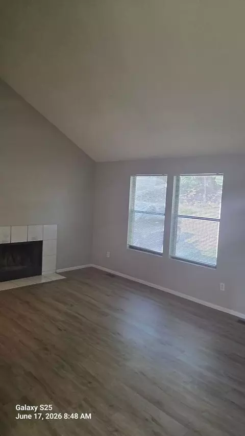 1321 NE 39th St # A, Kansas City, MO 64116