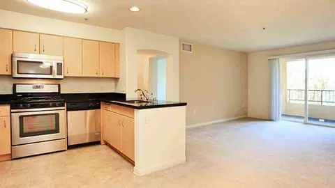 3165 Sawtelle Blvd, Los Angeles, CA 90066 photo 6