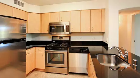 3165 Sawtelle Blvd, Los Angeles, CA 90066 photo 5