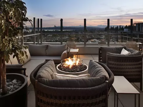 10349 NE 10th St, Bellevue, WA 98004 photo 38