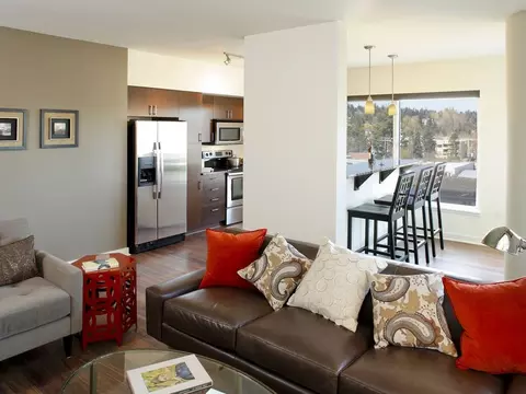 10349 NE 10th St, Bellevue, WA 98004 photo 18