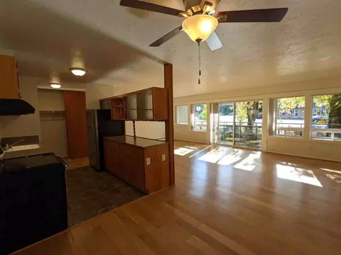 4509 SW Vermont St, Portland, OR 97219
