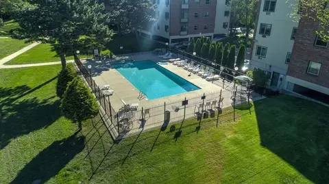 745 Parkview Apartments, Madison, WI 53715