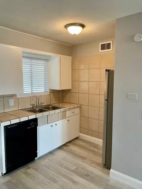 3936 Brushwood Ln, Corpus Christi, TX 78415