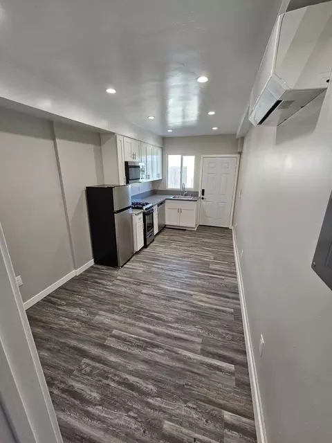 5358 Wightman St, San Diego, CA 92105