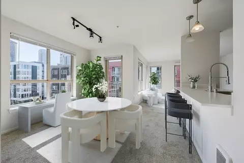 422 Yale Ave N, Seattle, WA 98109 photo 36