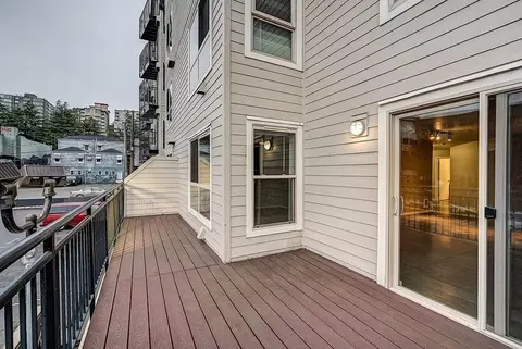 422 Yale Ave N, Seattle, WA 98109 photo 55