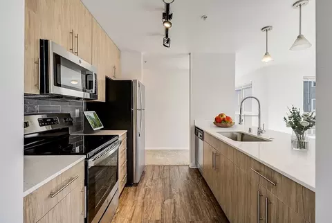 422 Yale Ave N, Seattle, WA 98109 photo 35