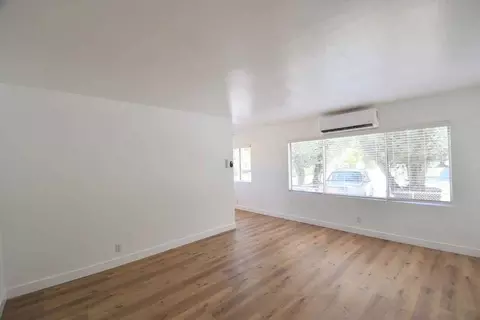 24743 Apple St, Newhall, CA 91321 photo 2