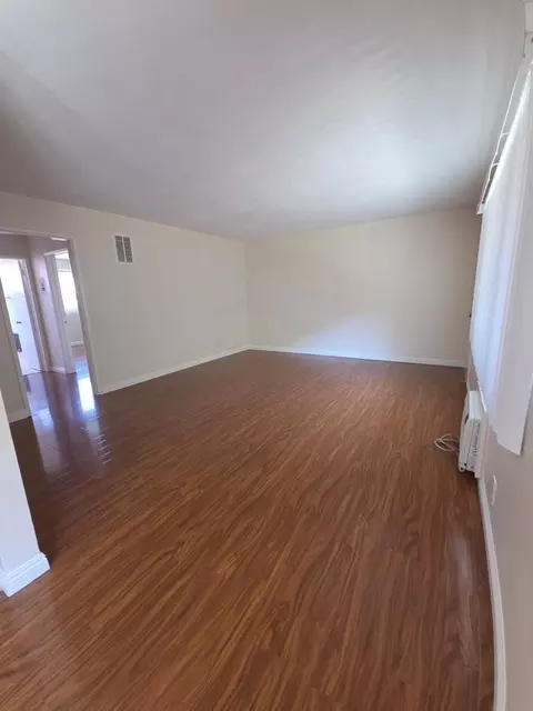 339 N Howard St, Glendale, CA 91206