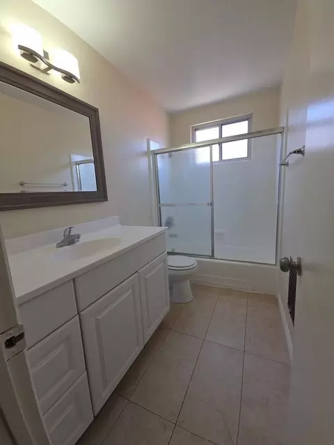 339 N Howard St, Glendale, CA 91206 photo 4