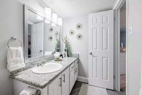 18949 Marsh Ln, Dallas, TX 75287 photo 34