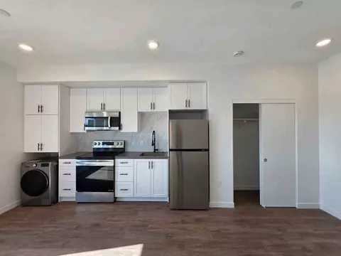 2435 Imperial Ave, San Diego, CA 92102