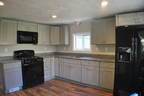 611 Pennsylvania Ave, North Irwin, PA 15642