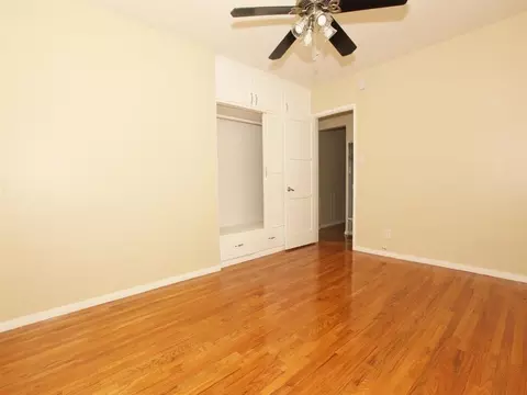3130 Rowena Ave, Los Angeles, CA 90027