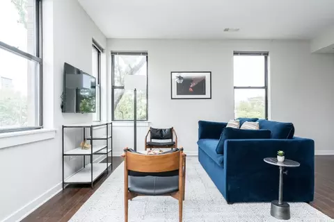 18 Th Ave N, Nashville, TN 37203