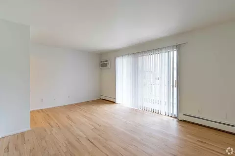 1533 Pine Valley Blvd, Ann Arbor, MI 48104 photo 11