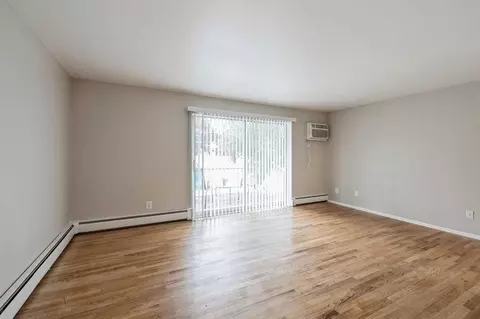1533 Pine Valley Blvd, Ann Arbor, MI 48104 photo 17