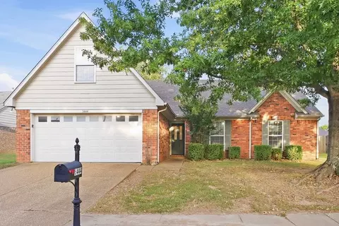 5444 Milton Ridge Dr, Arlington, TN 38002