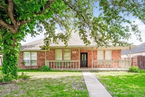 7921 Wayne Way, Rowlett, TX 75088