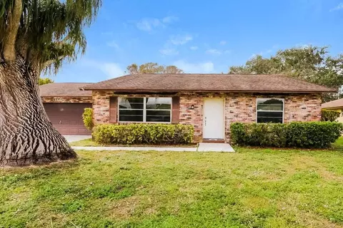 156 Cordoba Cir, Royal Palm Beach, FL 33411