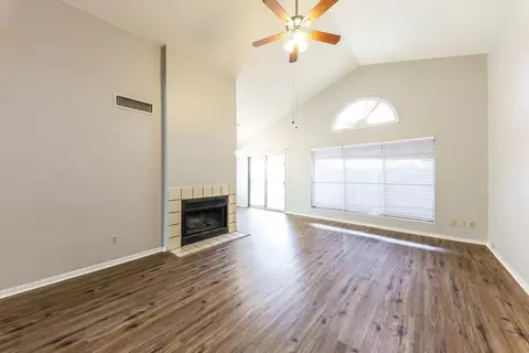 429 E Utopia Rd, Phoenix, AZ 85024 photo 5