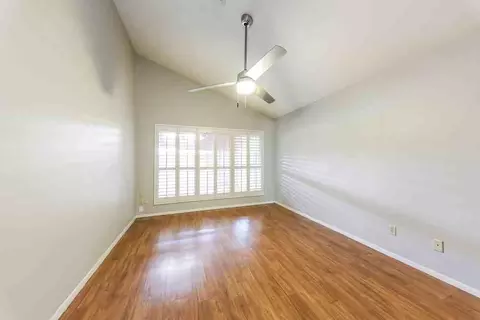 429 E Utopia Rd, Phoenix, AZ 85024 photo 11
