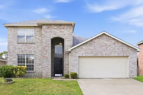 8416 Prairie Rose Ln, Fort Worth, TX 76123