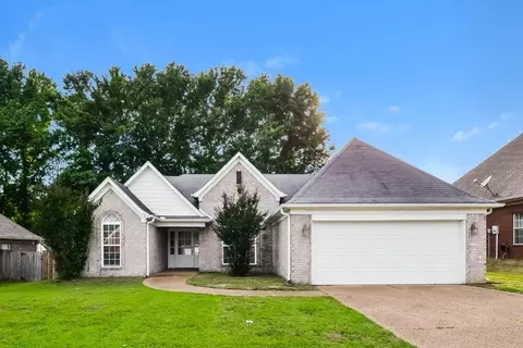 5837 Stonewall Dr, Olive Branch, MS 38654