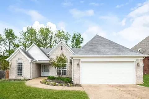 5837 Stonewall Dr, Olive Branch, MS 38654