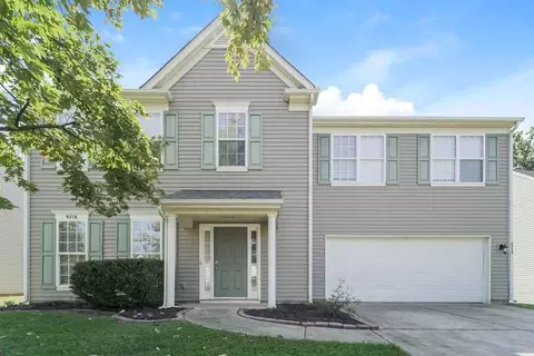 9216 Aloysia Ln, Charlotte, NC 28269