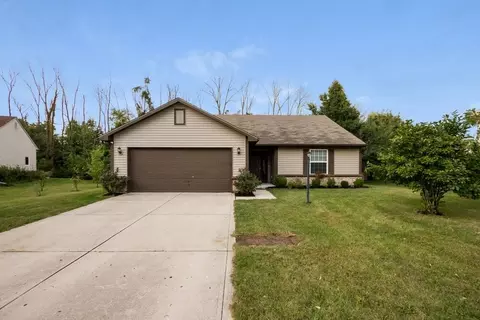 12044 Pepperwood Dr, Indianapolis, IN 46236