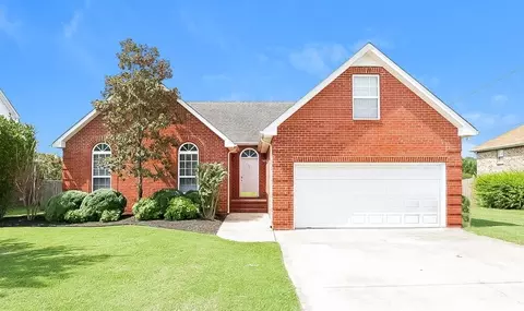 210 Valley Ct, Smyrna, TN 37167
