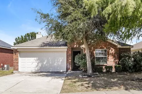 2021 Wildwood Dr, Forney, TX 75126