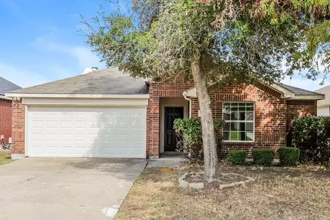 2021 Wildwood Dr, Forney, TX 75126