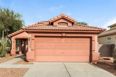 4046 W Abraham Ln, Glendale, AZ 85308