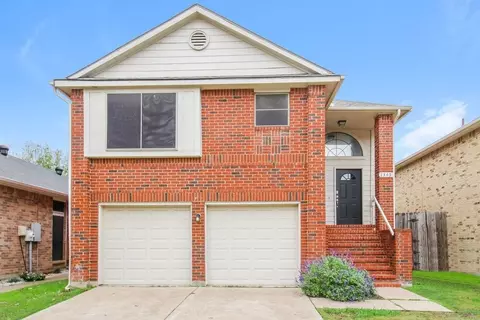 1345 Jasmine Dr, Lewisville, TX 75077