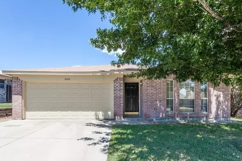 10216 Aurora Dr, Fort Worth, TX 76108