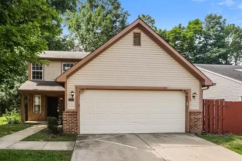5223 Pin Oak Dr, Indianapolis, IN 46254