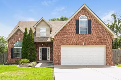 114 Nick Price Dr, Murfreesboro, TN 37129