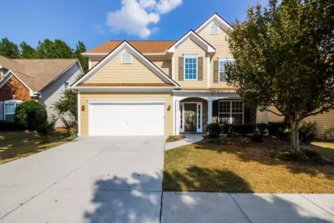2934 Cooper Woods Ln, Loganville, GA 30052
