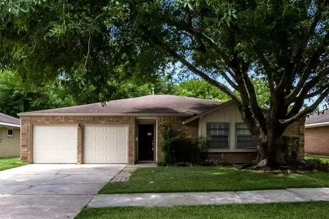 1817 New Orleans St, Deer Park, TX 77536