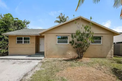 13203 SW 276th Ter, Homestead, FL 33032