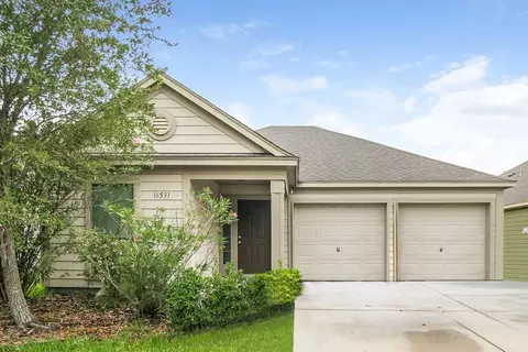 16531 Strathmore Manor Ln, Houston, TX 77090