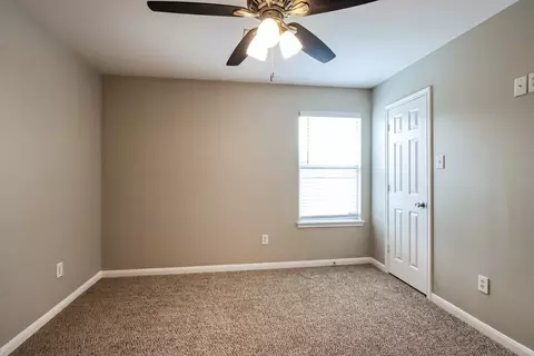 4427 Nueces River Loop, Spring, TX 77386 photo 12